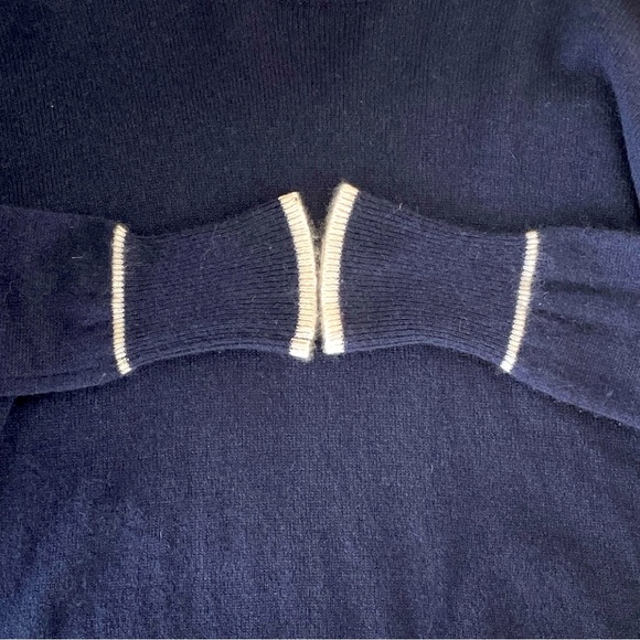 Vineyard Vines Cashmere Crewneck Sweater Size XS - Picture 4 of 7